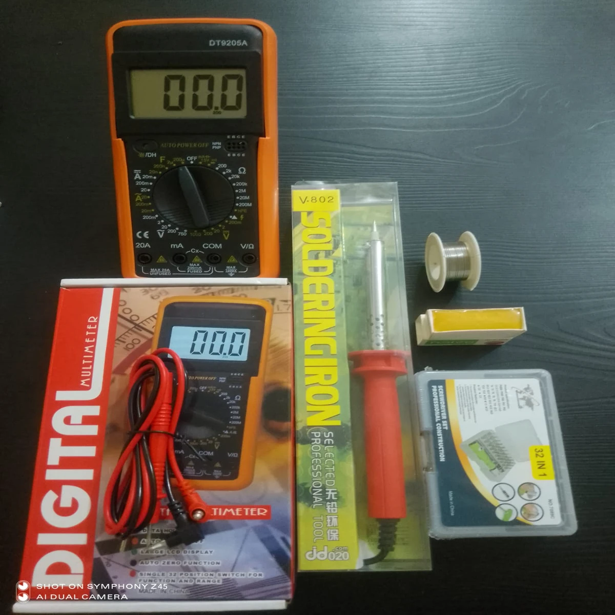 5 in 1 Solderingiron, DIGITAL MULTIMETER, Screwdriver