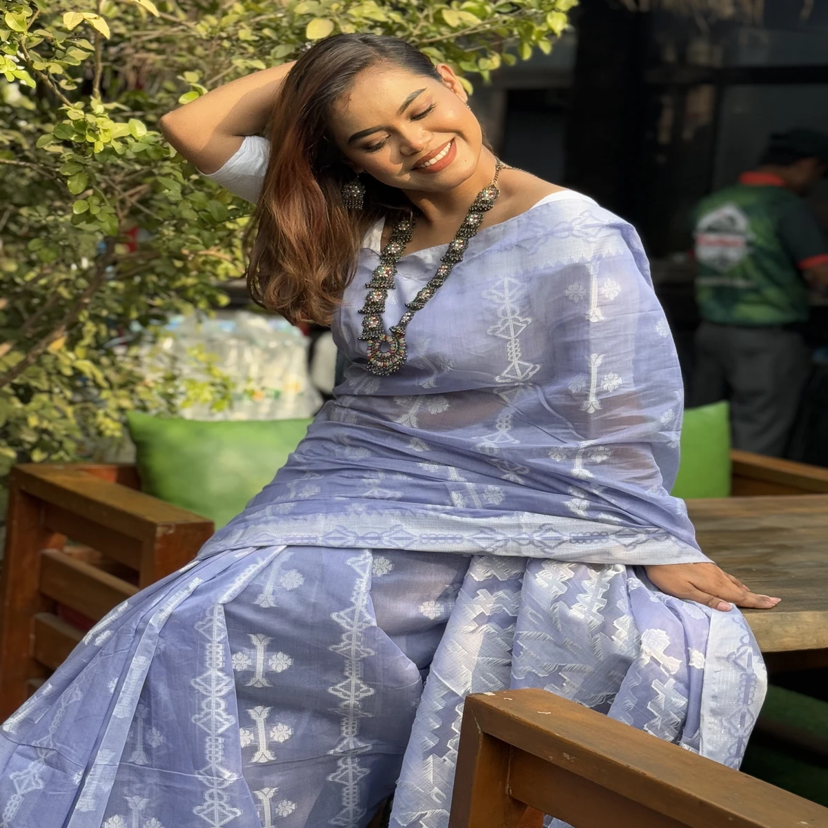 তানহা ফ্যাশন এর টেন সিল্ক হাইব্রিডের জামদানী মুন লং শাড়ি